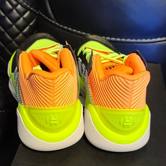 Adidas Harden Stepback J new in box - Picture 4 of 5